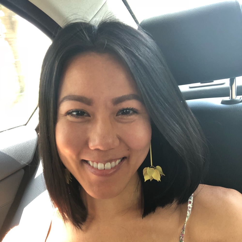 Meet your Posher, Adrienne